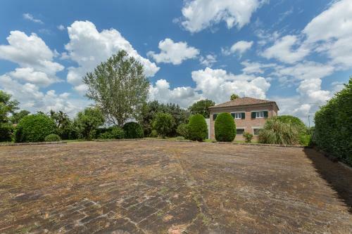Apartamento Casolare Di Campagna Con Parcheggio E Giardino
