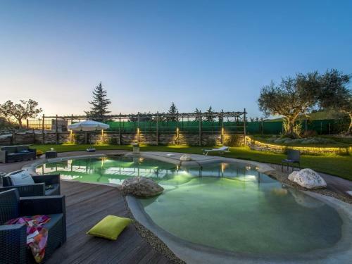 Ravishing Holiday Home In Fermo With Private Swimming Pool