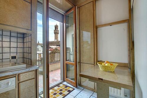 Santo Stefano Apartment
