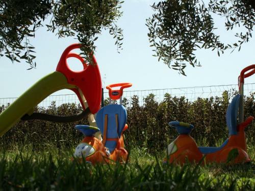 Delightful Holiday Home In Bibbona With Garden