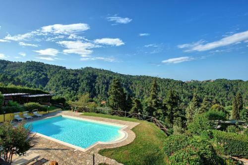 Gualdo Apartment Sleeps 6 With Pool And Wifi