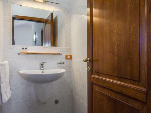 Charming Holiday Home In Gubbio With Relaxation Area