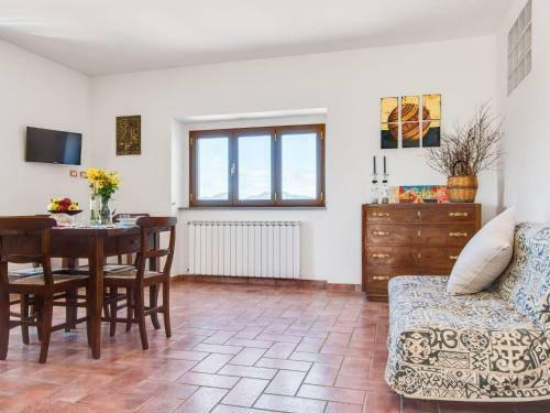 Lovely Holiday Home In Gubbio With Pool