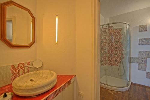 Le Catese Villa Sleeps 6 With Pool Air Con And Wifi