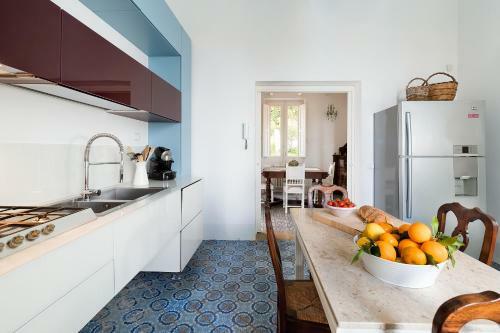 L'addolorata Villa Sleeps 7 Pool Air Con Wifi