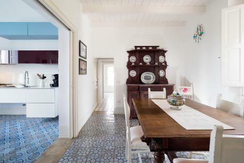 L'addolorata Villa Sleeps 7 Pool Air Con Wifi