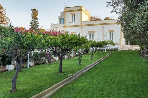 L'addolorata Villa Sleeps 9 Pool Air Con Wifi