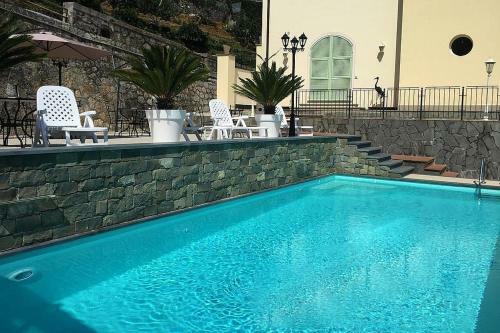 La Spezia Villa Sleeps 2 Air Con Wifi