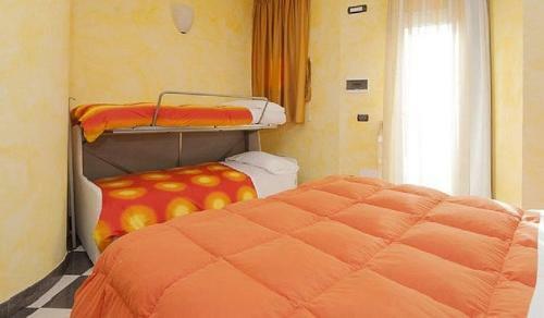 La Spezia Villa Sleeps 4 Air Con Wifi