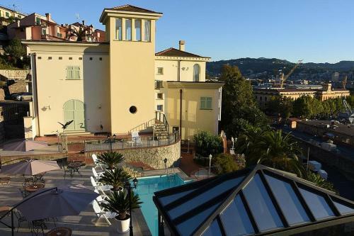 La Spezia Villa Sleeps 4 Air Con Wifi