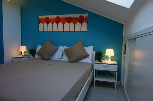 Villa Park Residence
