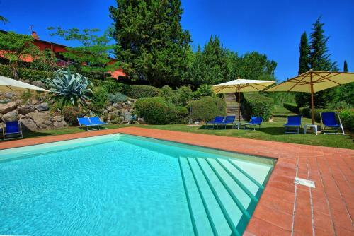 Gorgognano Apartment Sleeps 6 With Pool And Wifi