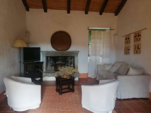 Villa Stazzo Di San Trano Surrounded By Greenery