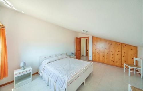 Three-bedroom Apartment In Porto Alabe