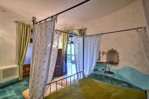 Maiori Villa Sleeps 12 Pool Air Con Wifi