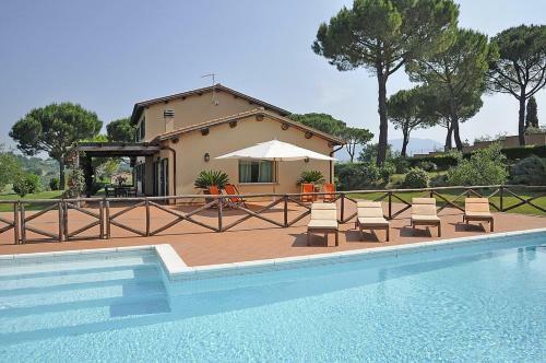 Magliano Sabina Villa Sleeps 8 Pool Wifi