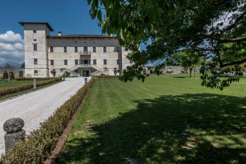 Hostal Castello Di Susans