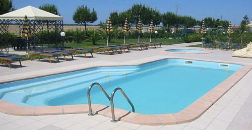 Marina Di Grosseto Villa Sleeps 4 Pool Air Con