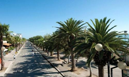 Apartamento Accogliente Trilocale Turone A Due Passi Dal Mare