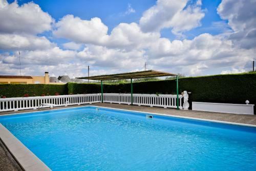 I Cinque Trulli With Swimming Pool