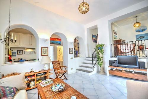 San Filippo Villa Sleeps 5 Wifi