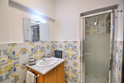San Filippo Villa Sleeps 5 Wifi