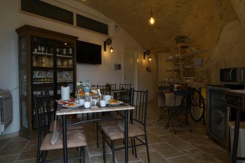 Hostal 5 Elementi Sassi Matera