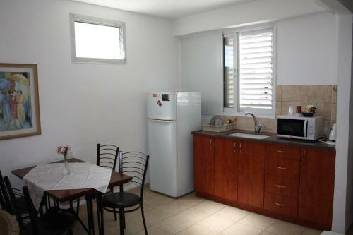 Ga'aton Motel
