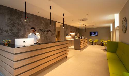 Hotel H21