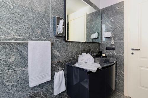 Hostal Aiello Rooms