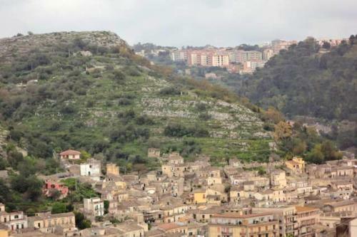 Apartment With 2 Bedrooms In Modica With Wifi