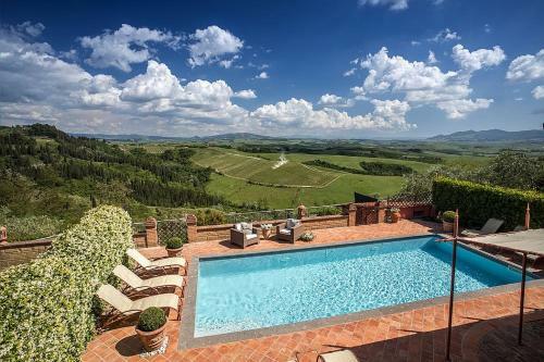 Fabbrica Villa Sleeps 13 Pool Air Con Wifi