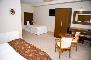 The Gateway Hotel