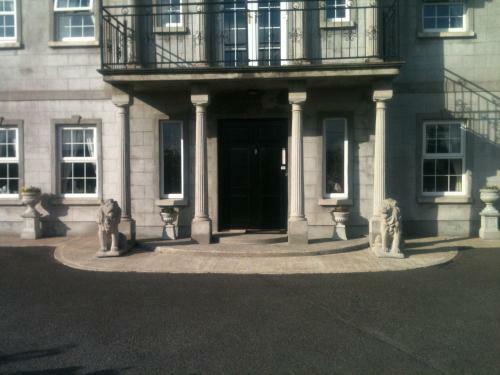 Deerpark Manor Bed And Breakfast