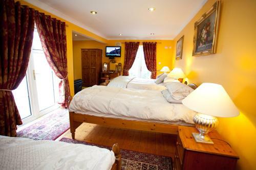 Evergreen Bed & Breakfast