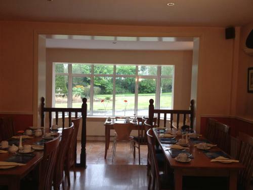 Hostal Glenmore House