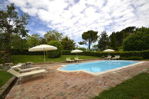 Montemaggiore Al Metauro Villa Sleeps 14 Pool Wifi
