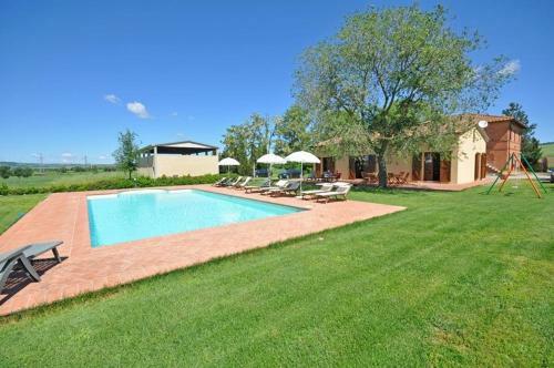Monticchiello Apartment Sleeps 5