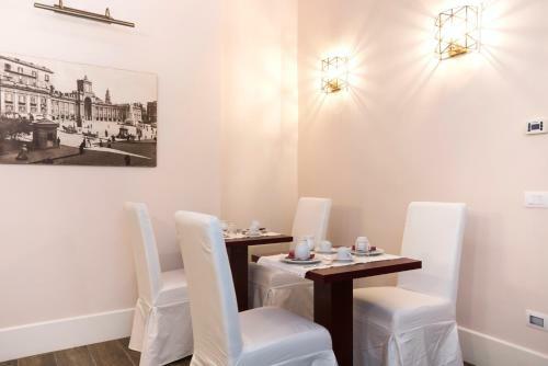 Hostal Foro Carolino