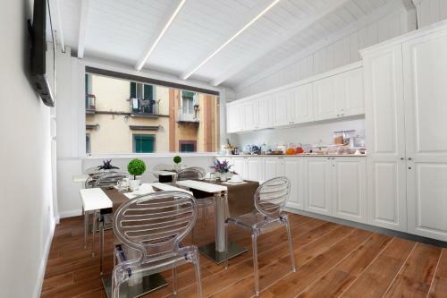 Hostal La Fontanina Suites