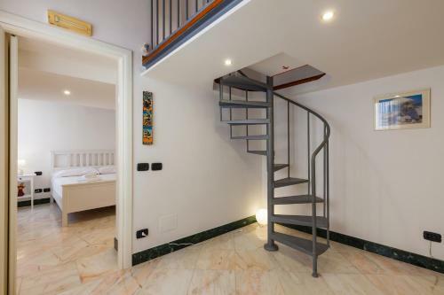 Apartamento Gradoni - Panoramic Flat On The Steps By Napoliapartments