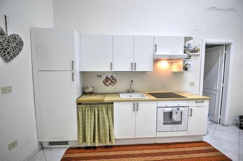 Naples Apartment Sleeps 6 Wifi