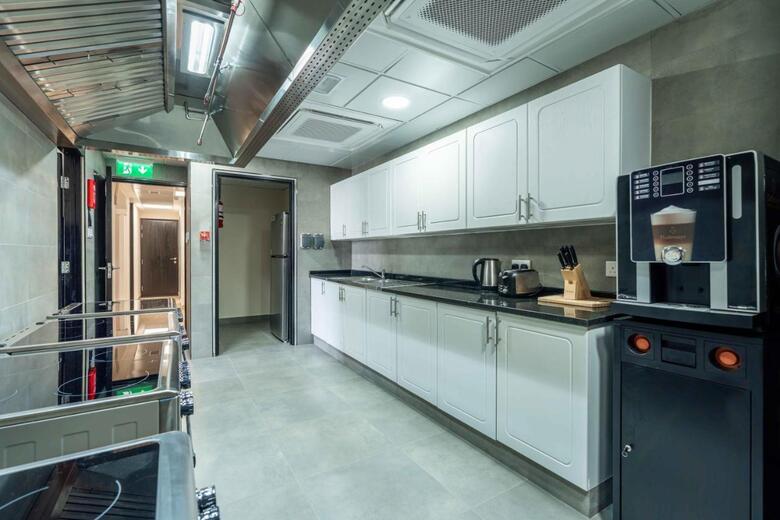 Aparthotel Dubai World Trade Centre