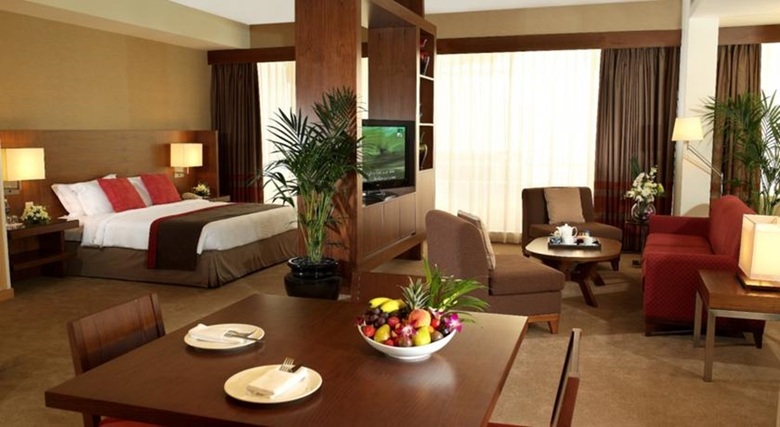 Jumeira Rotana Hotel