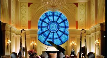 Hotel Four Seasons First Residence