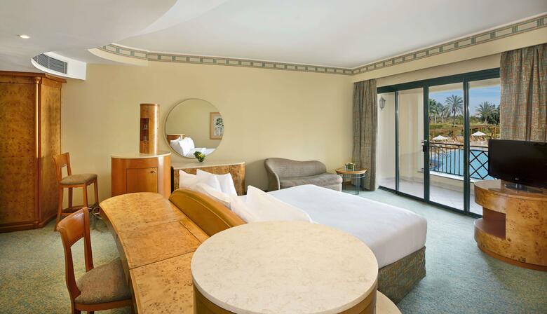 Hotel Hilton Pyramids Golf Resort