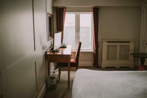 Bed & Breakfast The Royal Valentia