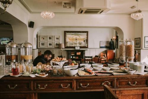 Bed & Breakfast The Royal Valentia