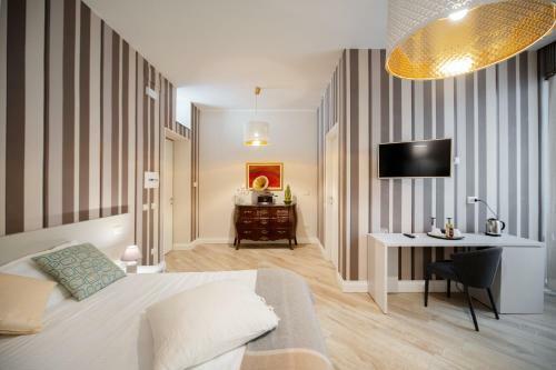 Hostal It?s Room