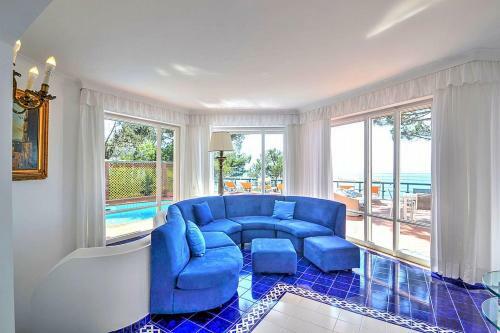 Marina Del Cantone Villa Sleeps 14 Pool Air Con